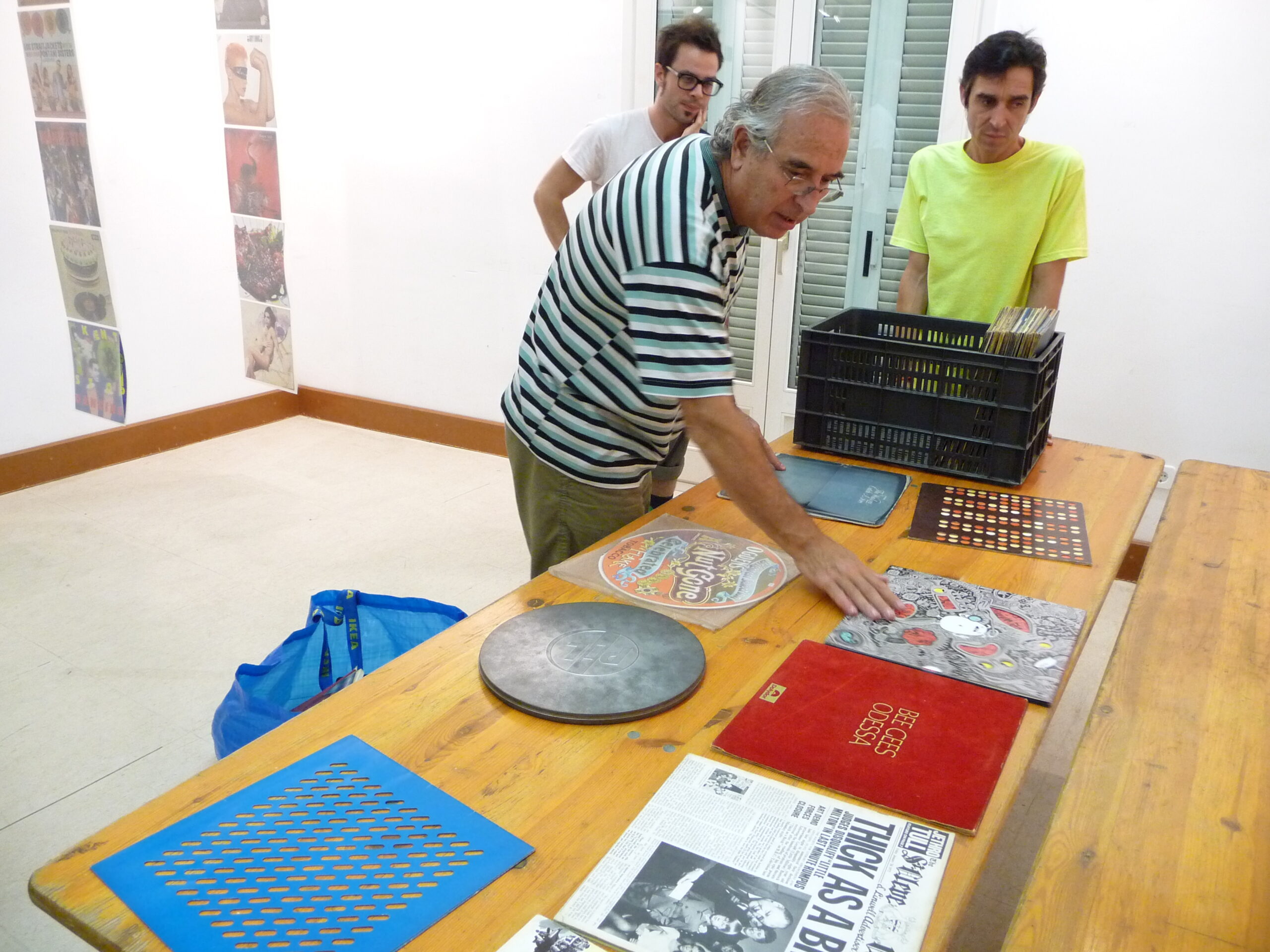 Jaume Pujagut and his vinyl records sleeve collection
