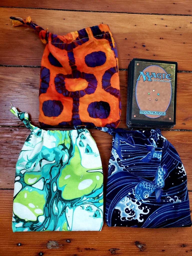 Magic deck bags