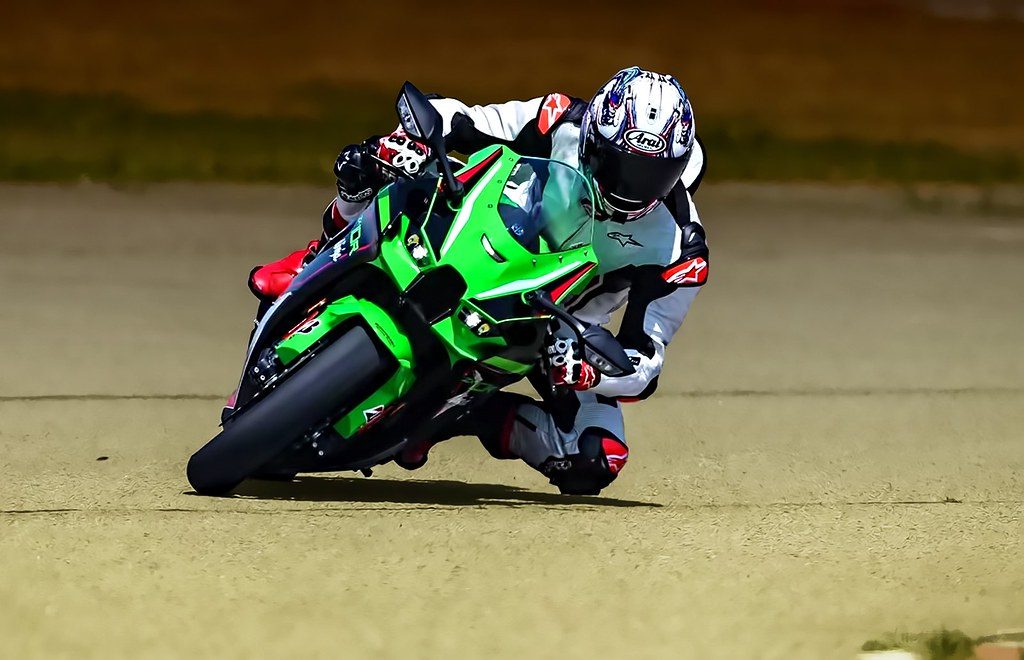 Kawasaki-ZX-10R