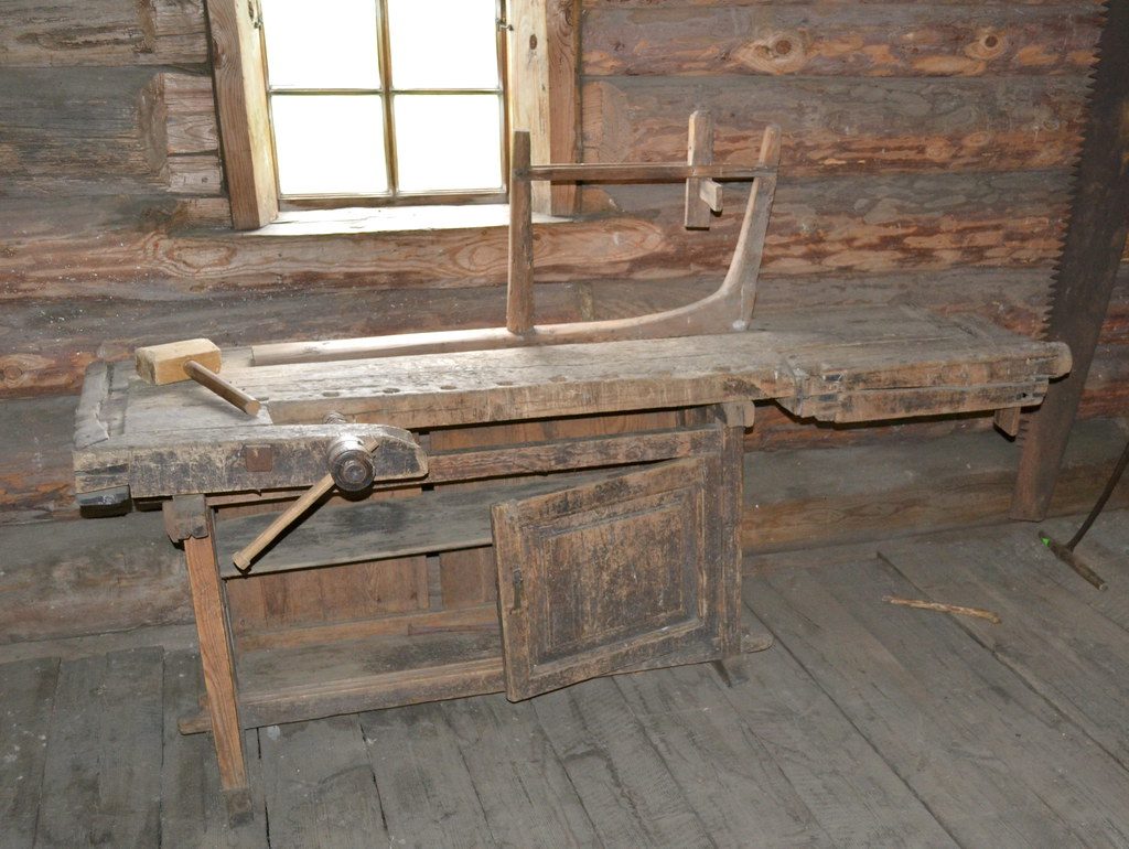 Kizhi Island inside Farm House - work bench & vise in shop 9-9-2012 (13)