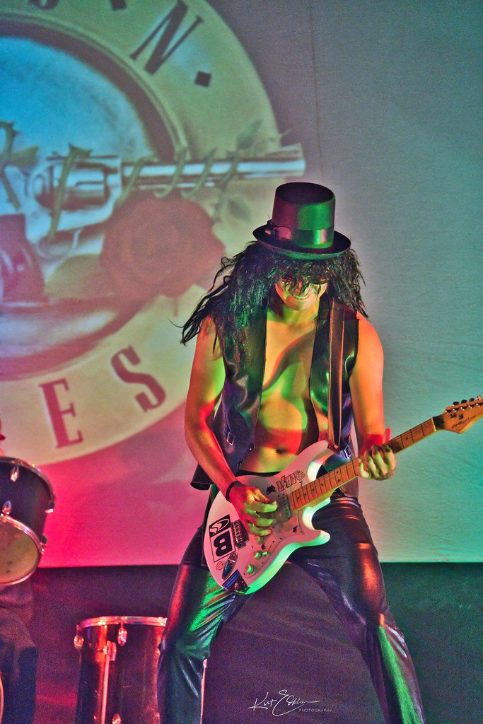 Guns & Roses 2
