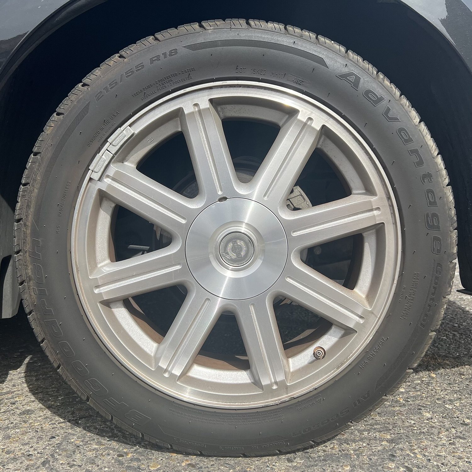 Chrysler Wheel with BFGoodrich Advantage Control All Season Tire