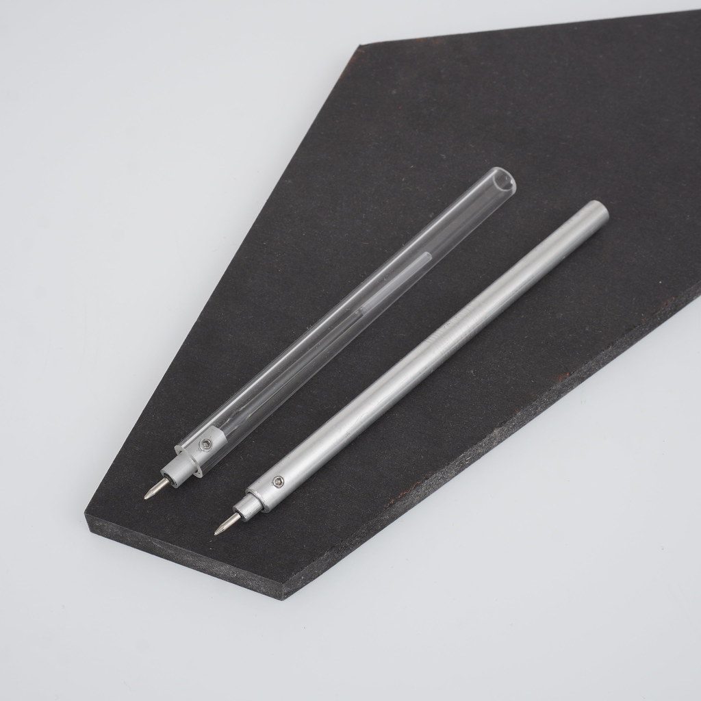 Pen O-Pen no3 for Trikka by Mifactori black surface shot 1