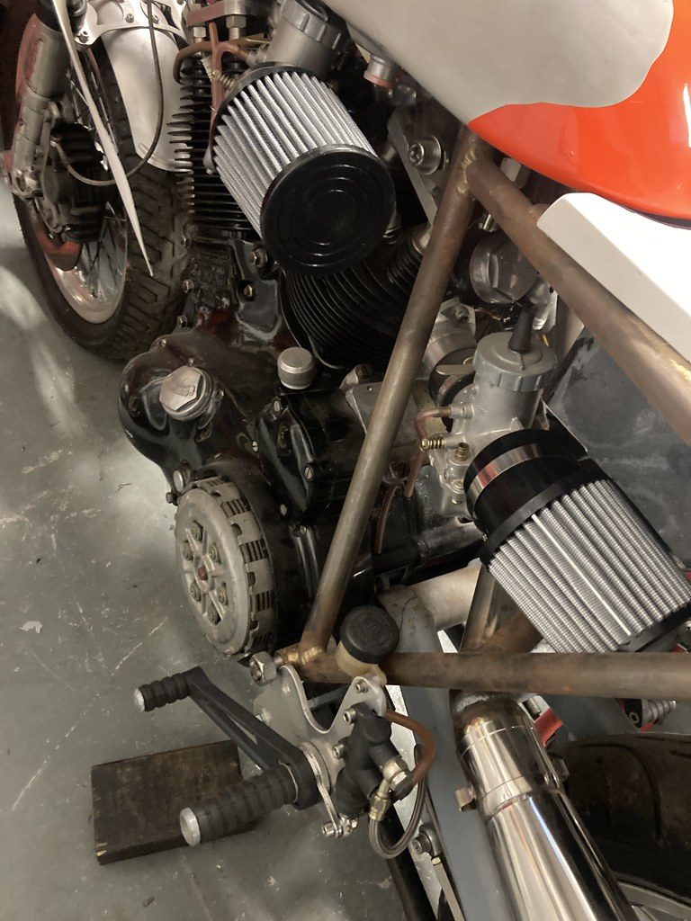 CARBS AND AIR FILTERS IN PLACE !