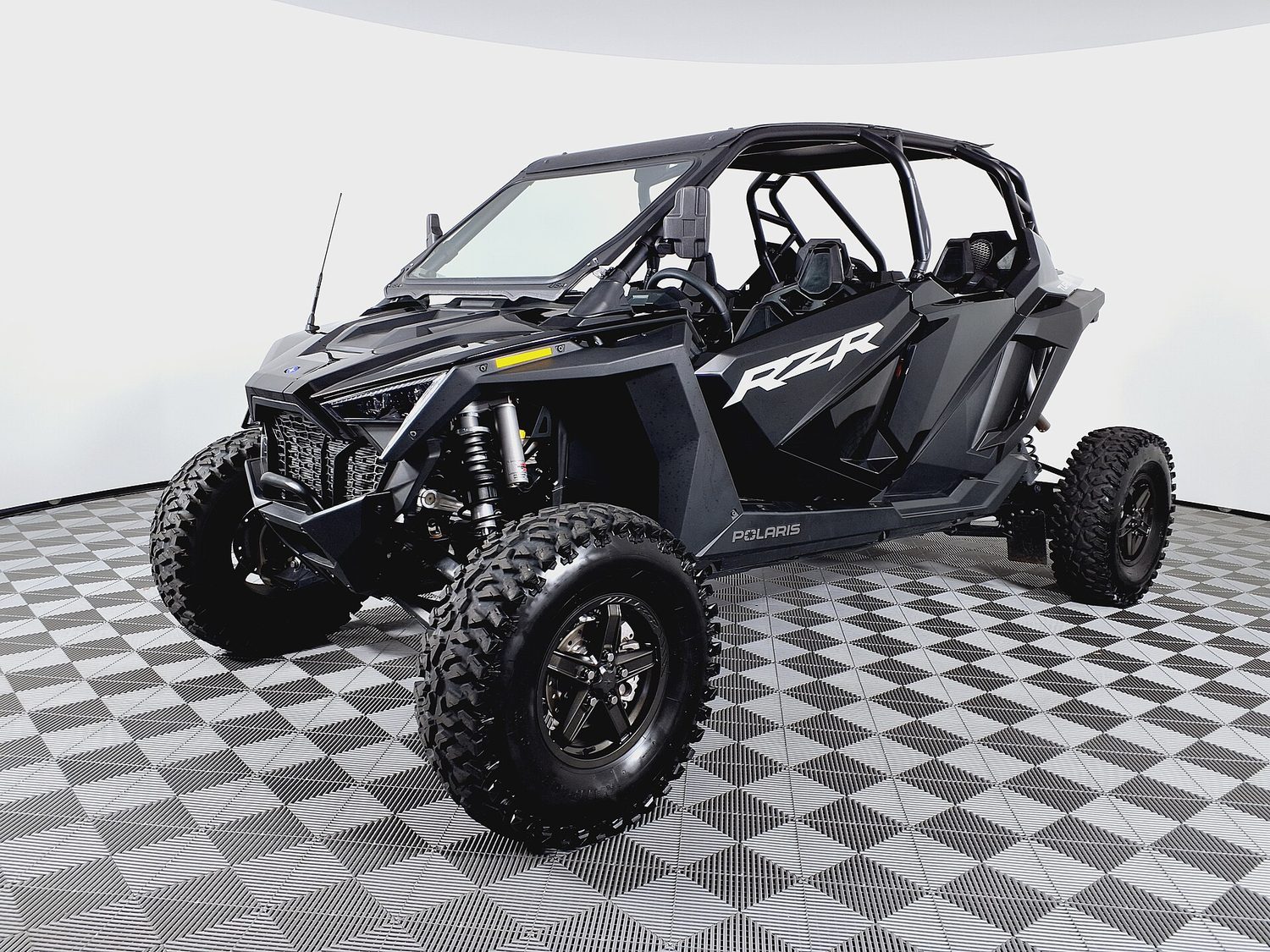 23 Polaris RZR Turbo R Sport