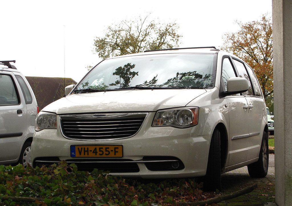 2013 Chrysler Town & Country 3.6 V6 USDM