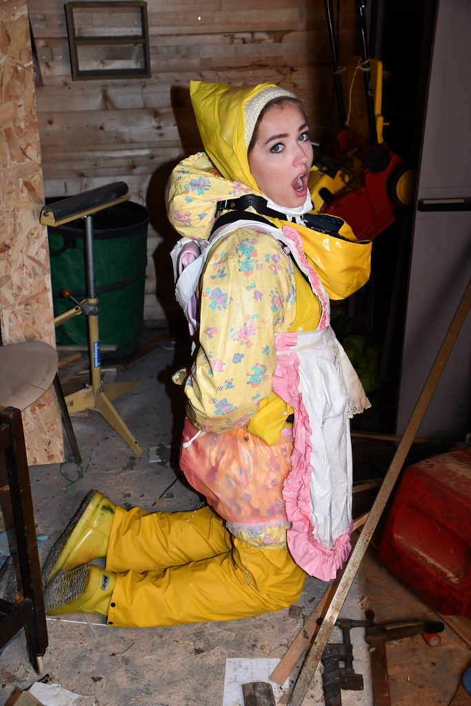 Feentsjezulma chubby German rubbergirl (23)