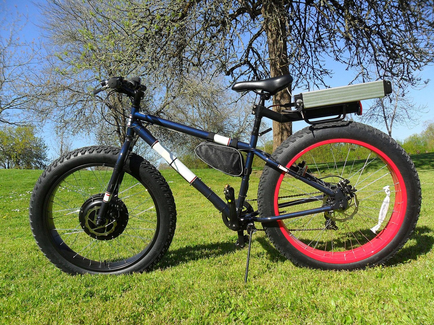Fat Tire Bike by Ensey Motorized Bikes