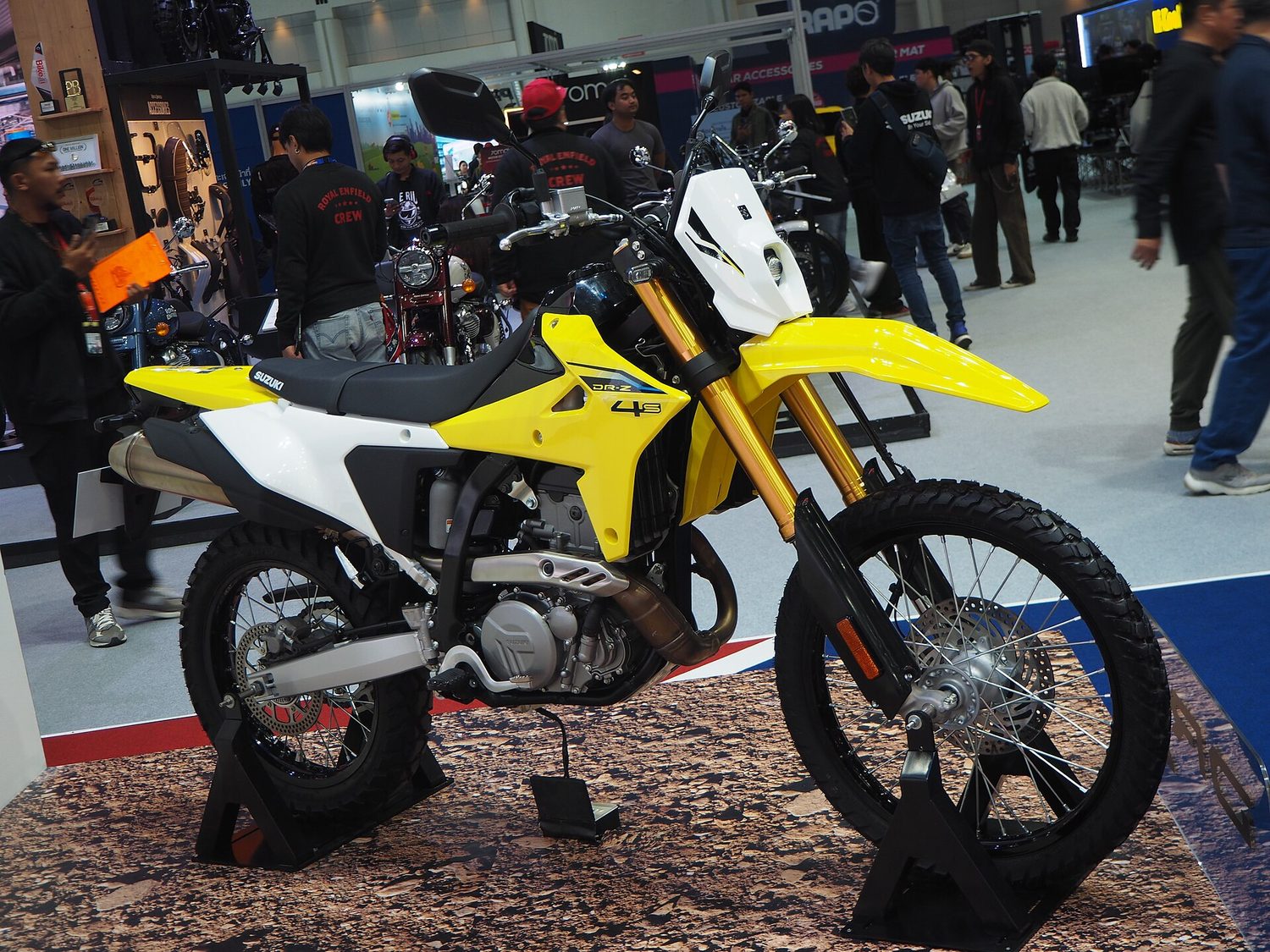 2025 Suzuki DR-Z4S