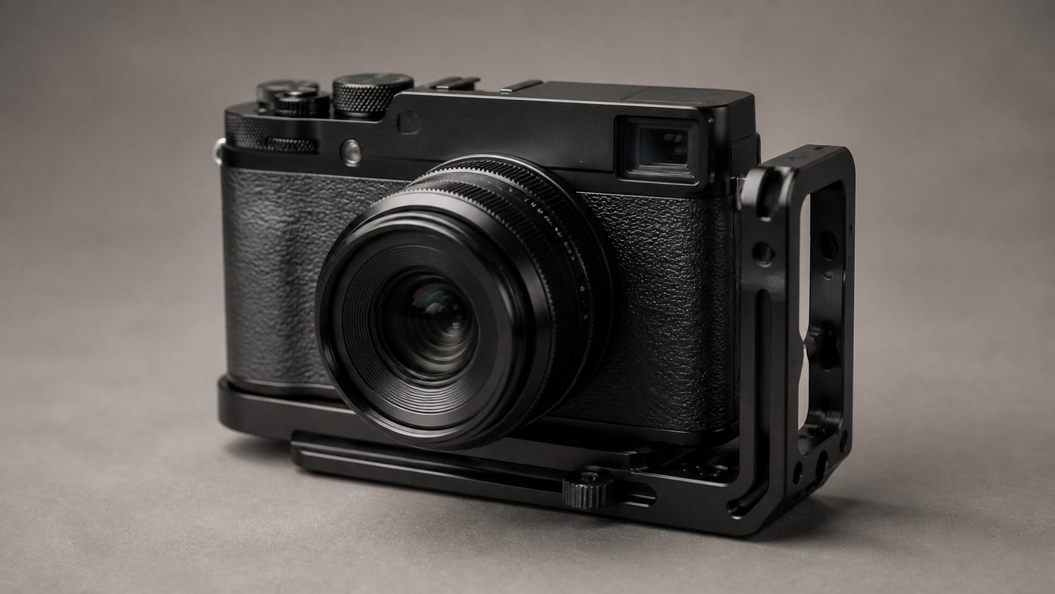Illustration for l bracket for fuji xt2