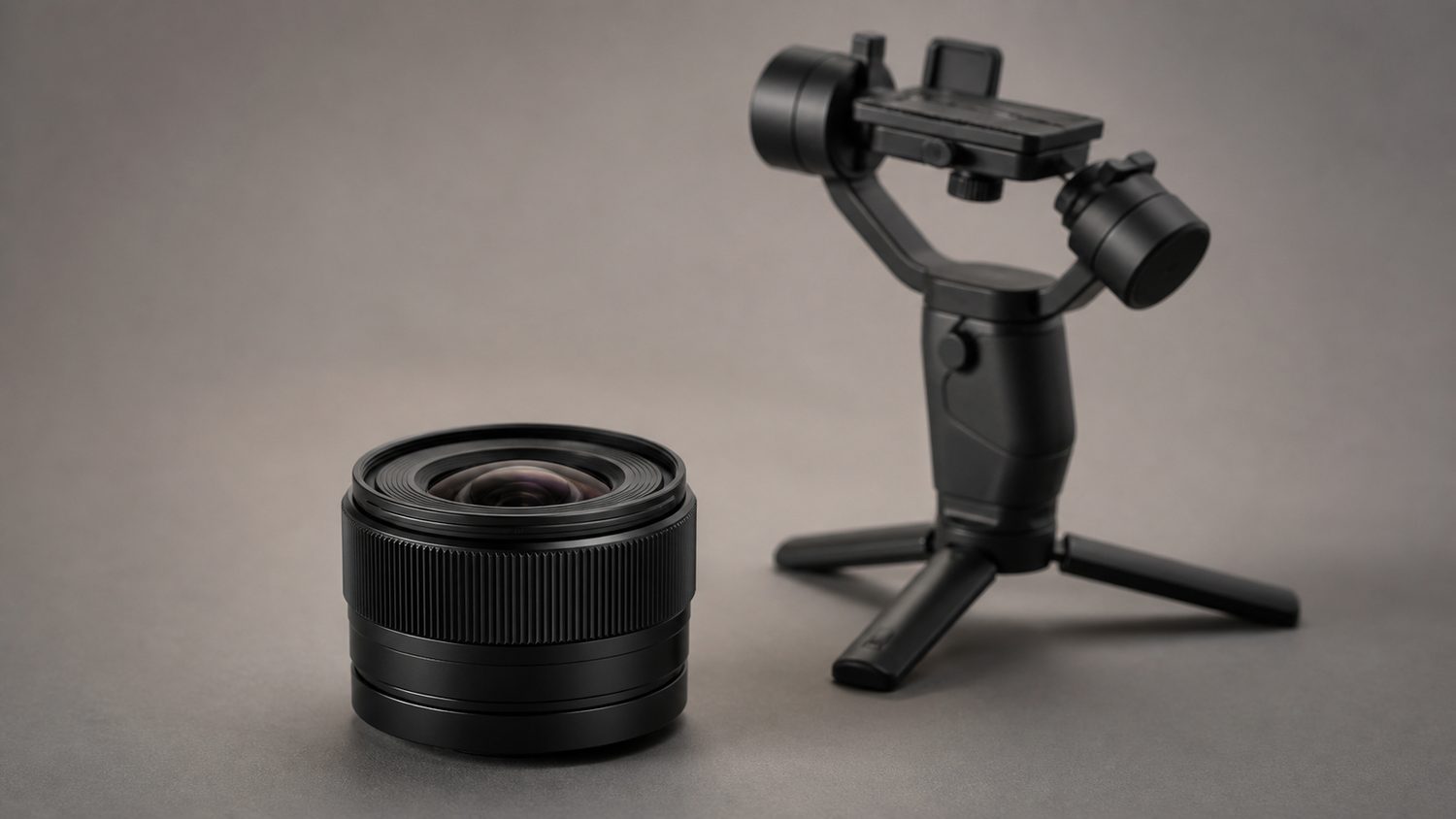 Illustration for lens for gimbal use