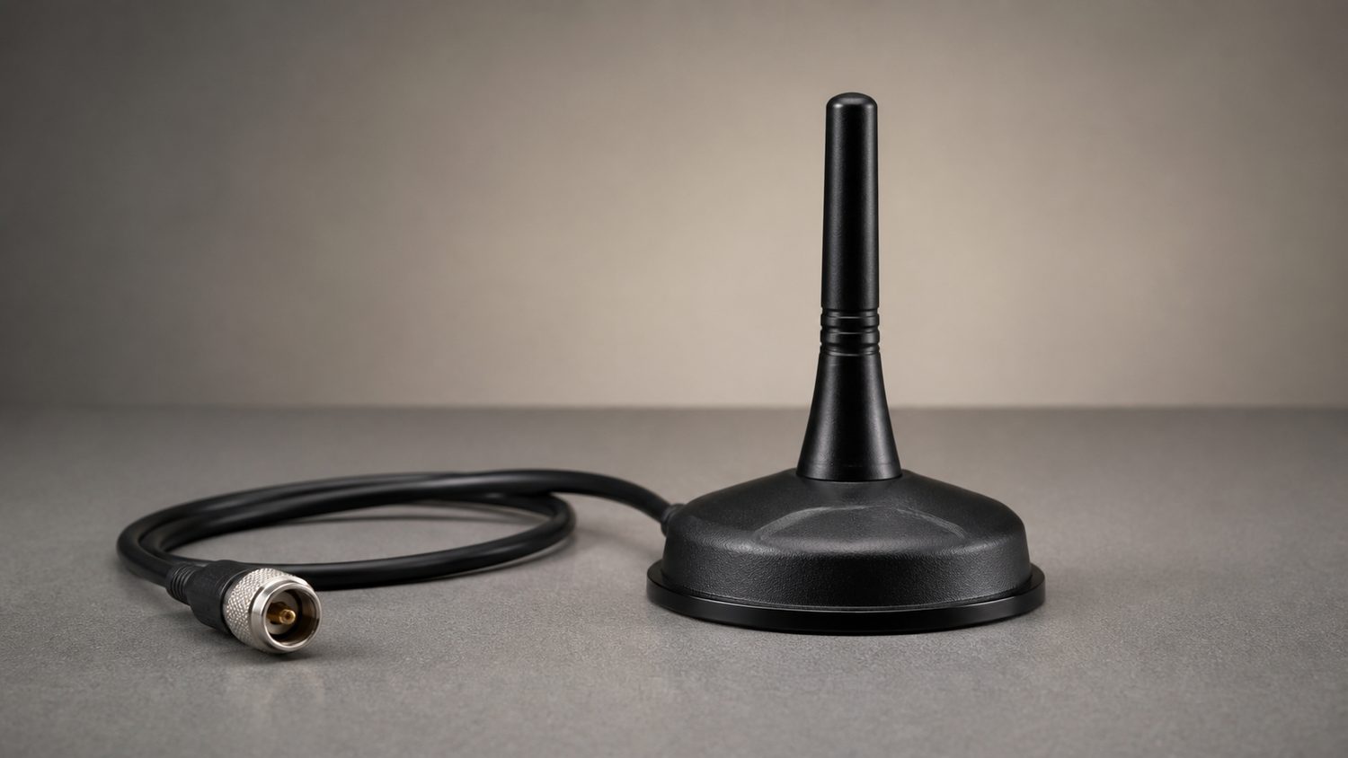 Illustration for low profile cb antenna
