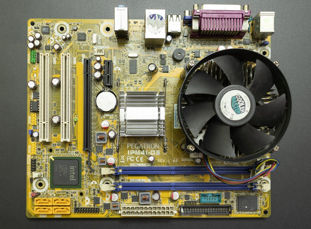 PCWare IPM41-D3 Motherboard