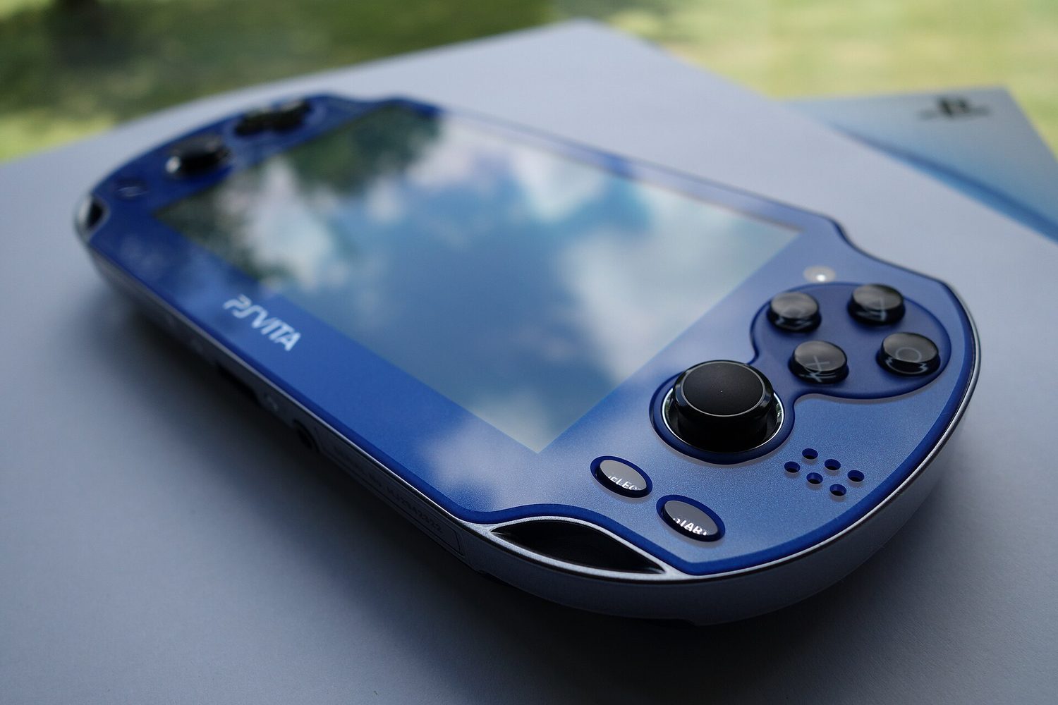 PlayStation Vita PCH-1000 model blue