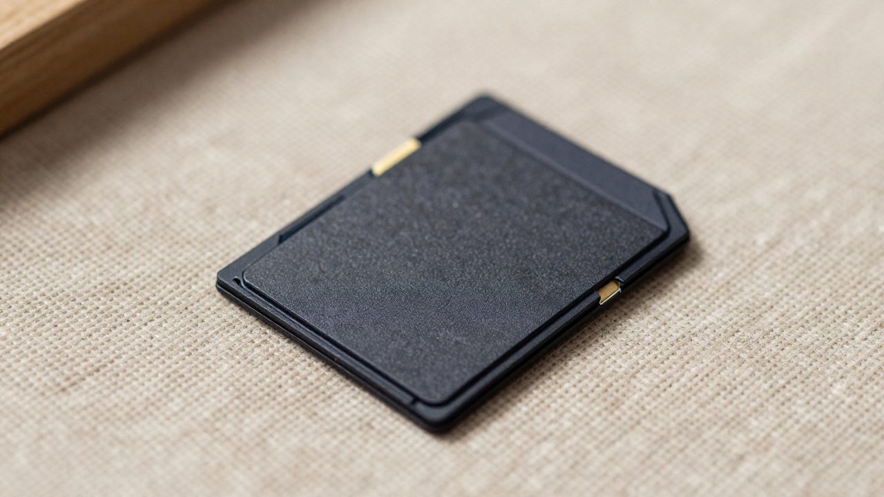 Illustration for sd card for lumix g85