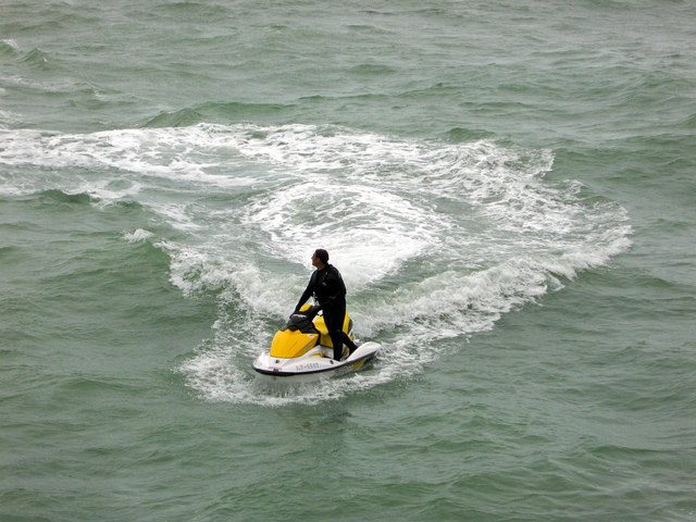 Jet Skiing (1) - geograph.org.uk - 2672883