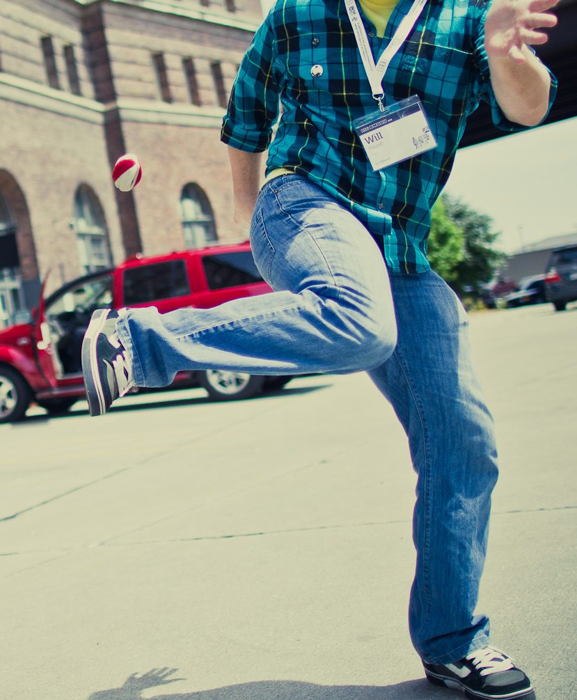 Man playing with hacky sack (cropped)