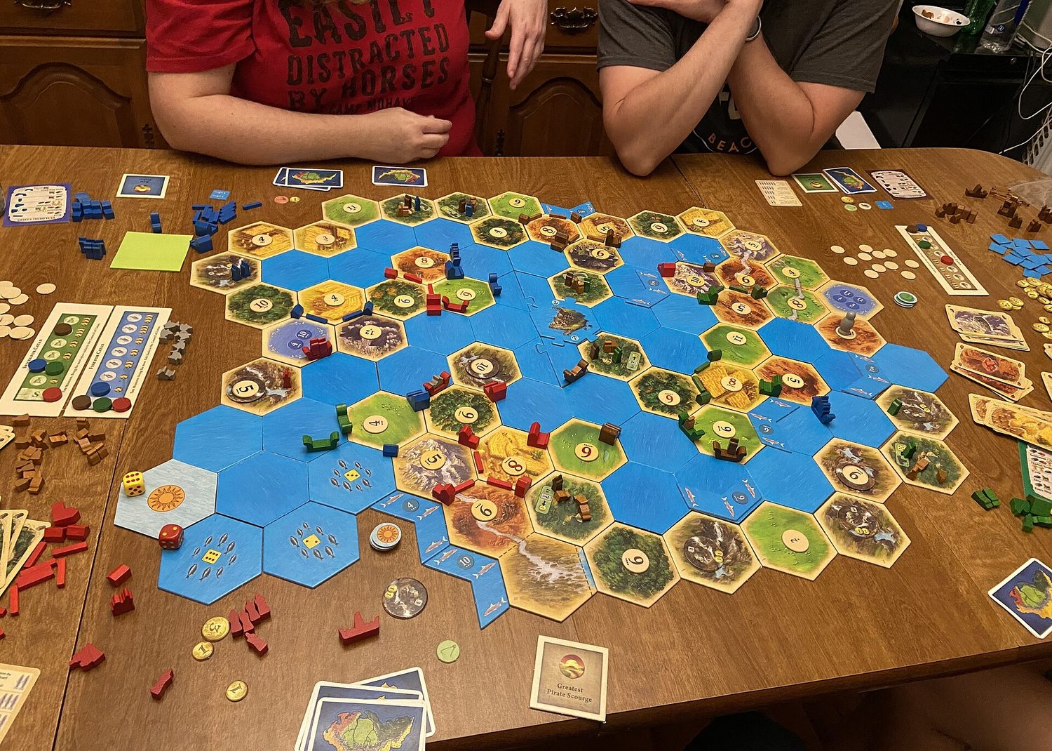 Borderless Catan set-up featuring multiple expansion packs